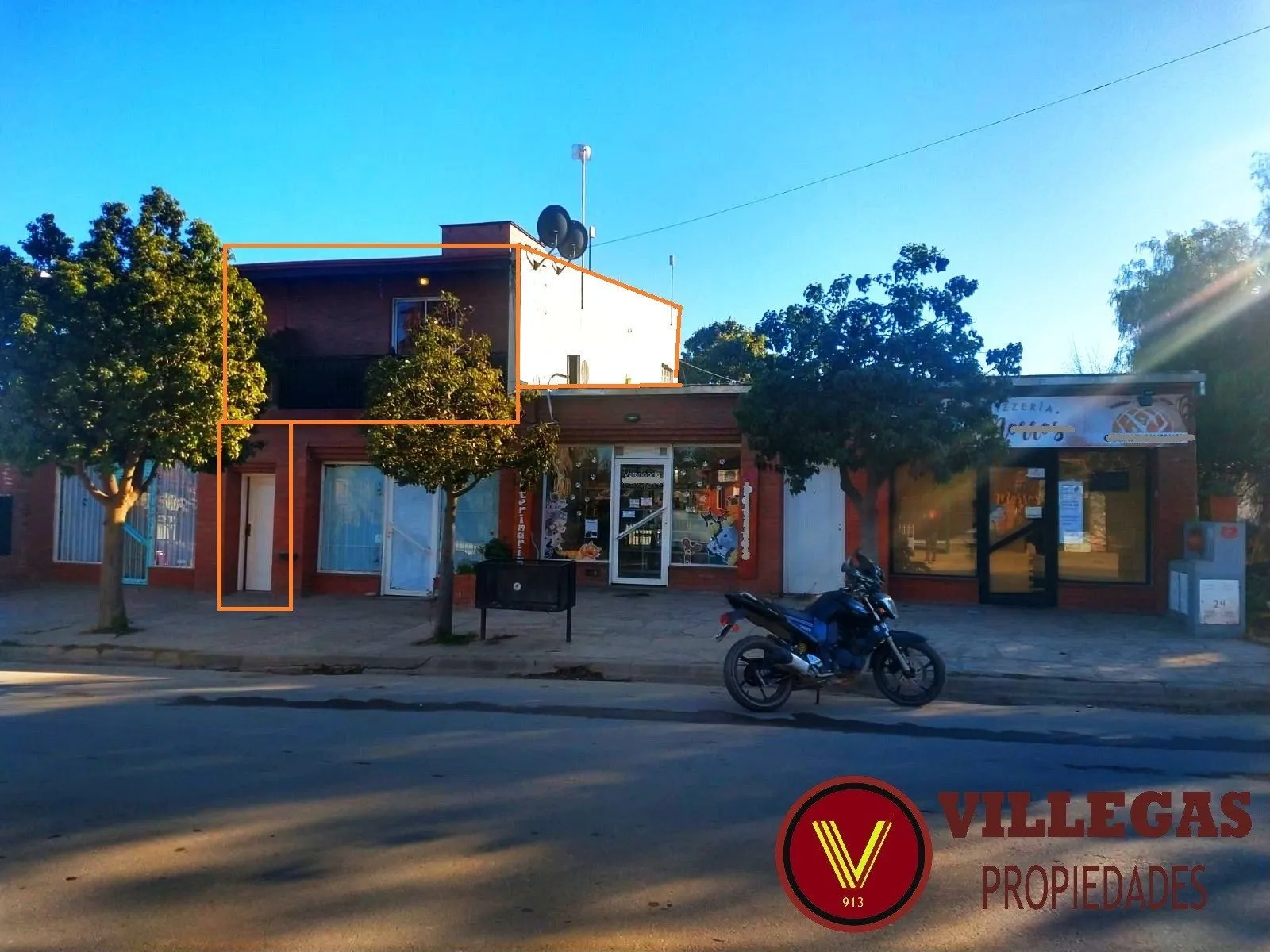 Foto 1 de DEPOSITO COMERCIAL/GALPON 2 baños en ALQUILER en MERLO , SAN LUIS
